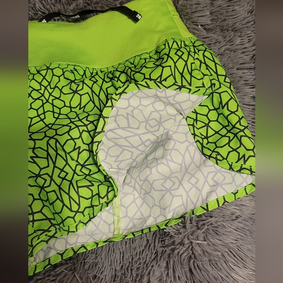 Women's Nike Neon Green & Black Dri-Fit Running Shorts, Small - Picture 4 of 11